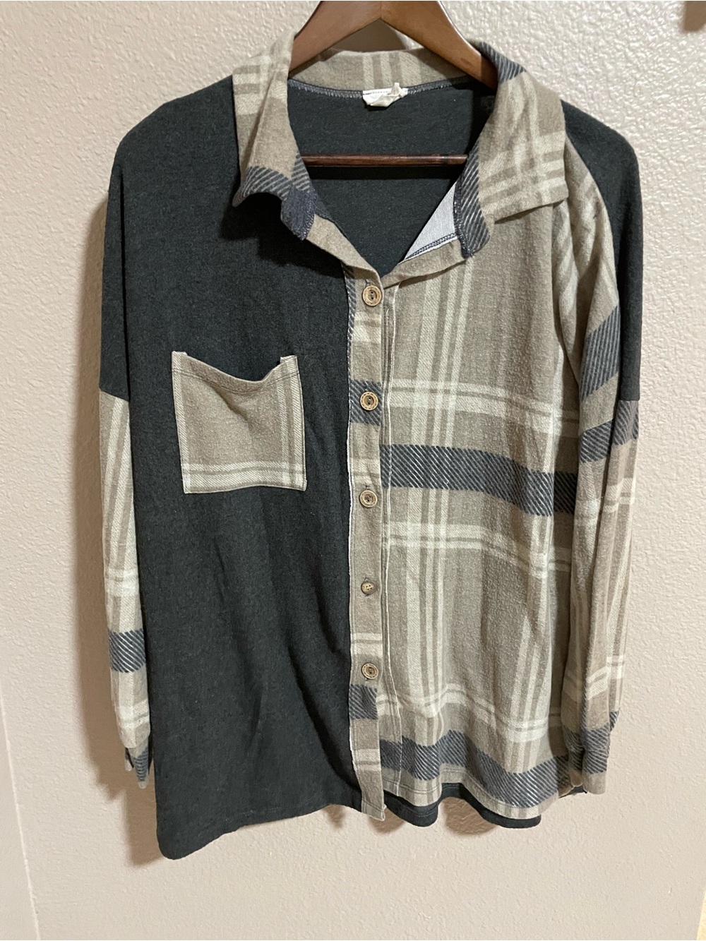 Women’s Lovely Melody Neutral Two-Tone Plaid Button-Up Shirt - Beige & Charcoal